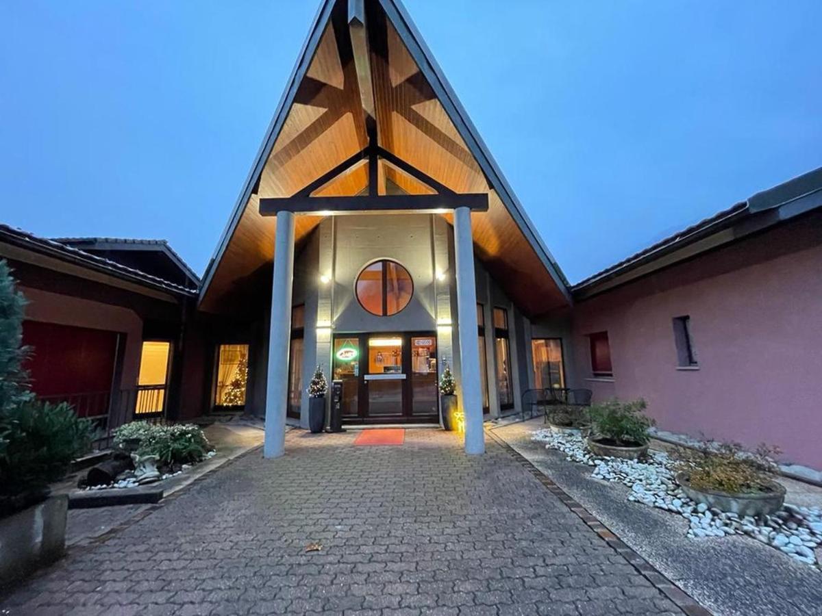 Hotel Edirol Vouvry Bagian luar foto